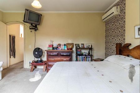 Casa à venda com 300m², 4 quartos e 4 vagas