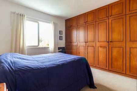 Casa à venda com 300m², 4 quartos e 4 vagas