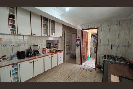 Casa à venda com 160m², 3 quartos e 2 vagas