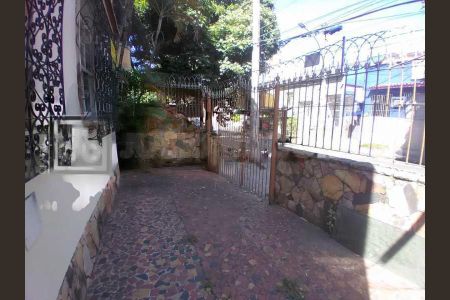 Apartamento à venda com 75m², 3 quartos e 1 vaga