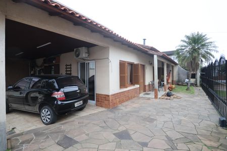 Casa à venda com 200m², 3 quartos e 3 vagasÁrea externa