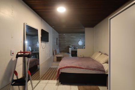 Casa à venda com 200m², 3 quartos e 3 vagasSuíte 2