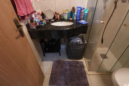 Casa à venda com 200m², 3 quartos e 3 vagasBanheiro de serviço