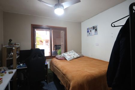 Casa à venda com 200m², 3 quartos e 3 vagasQuarto