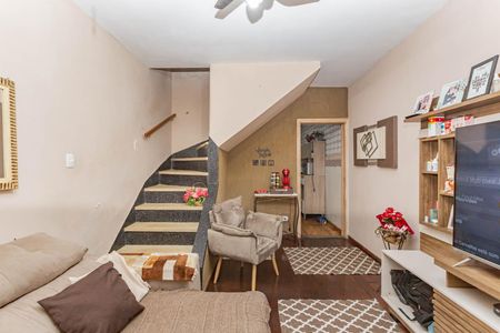 Casa à venda com 87m², 2 quartos e 1 vagaSala