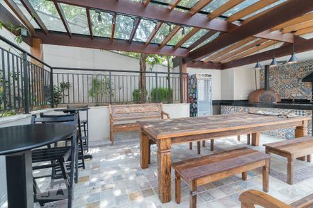 Apartamento à venda com 128m², 3 quartos e 2 vagas Apartamento à venda com 128m², 3 quartos e 2 vagasChurrasqueira