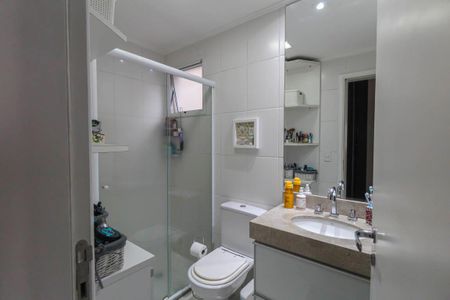 Apartamento à venda com 128m², 3 quartos e 2 vagas Apartamento à venda com 128m², 3 quartos e 2 vagasBanheiro da Suíte