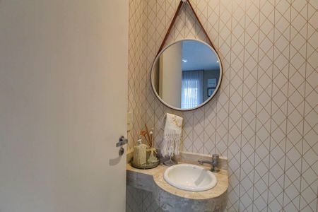 Apartamento à venda com 128m², 3 quartos e 2 vagas Apartamento à venda com 128m², 3 quartos e 2 vagasLavabo