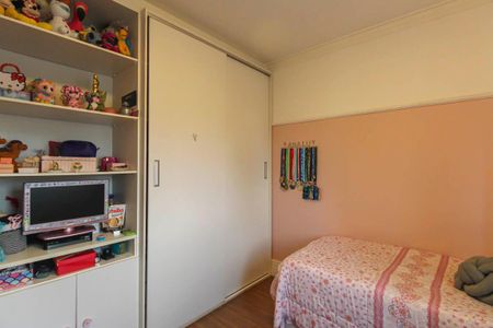 Apartamento à venda com 128m², 3 quartos e 2 vagas Apartamento à venda com 128m², 3 quartos e 2 vagasQuarto 1