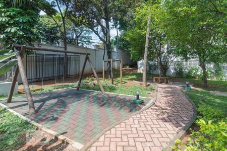 Apartamento à venda com 128m², 3 quartos e 2 vagas Apartamento à venda com 128m², 3 quartos e 2 vagasPlayground