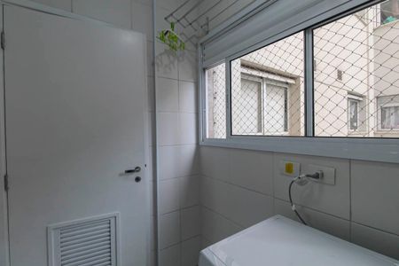 Apartamento à venda com 128m², 3 quartos e 2 vagas Apartamento à venda com 128m², 3 quartos e 2 vagasÁrea de Serviço