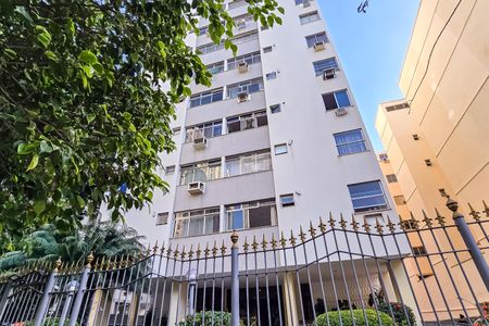 Apartamento à venda com 72m², 2 quartos e 1 vaga Apartamento à venda com 72m², 2 quartos e 1 vagaHall de entrada
