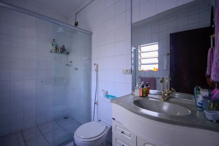 Casa à venda com 375m², 5 quartos e 3 vagas Casa à venda com 375m², 5 quartos e 3 vagasBanheiro do quarto 3