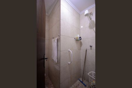 Casa à venda com 375m², 5 quartos e 3 vagas Casa à venda com 375m², 5 quartos e 3 vagasBanheiro Social