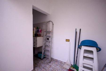 Casa à venda com 375m², 5 quartos e 3 vagas Casa à venda com 375m², 5 quartos e 3 vagasÁrea de Serviço