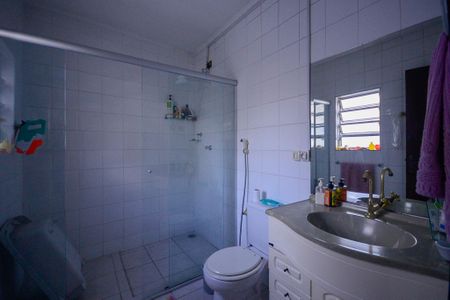 Casa à venda com 375m², 5 quartos e 3 vagas Casa à venda com 375m², 5 quartos e 3 vagasBanheiro do quarto 3