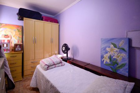 Casa à venda com 375m², 5 quartos e 3 vagas Casa à venda com 375m², 5 quartos e 3 vagasQuarto 2