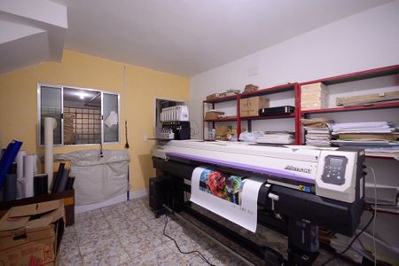 Casa à venda com 375m², 5 quartos e 3 vagas Casa à venda com 375m², 5 quartos e 3 vagasEdícula - Sala