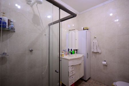 Casa à venda com 375m², 5 quartos e 3 vagas Casa à venda com 375m², 5 quartos e 3 vagasBanheiro do quarto 1