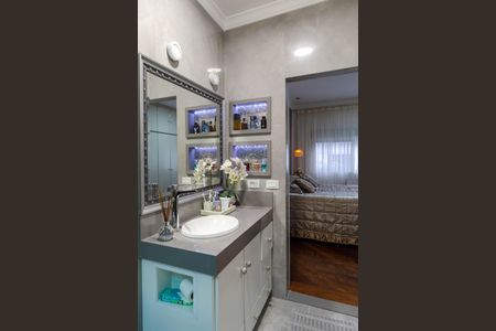Casa à venda com 225m², 5 quartos e 4 vagas Casa à venda com 225m², 5 quartos e 4 vagasBanheiro da Suíte  1