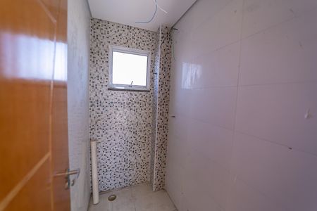 Apartamento para alugar com 42m², 2 quartos e sem vaga Apartamento para alugar com 42m², 2 quartos e sem vagaBanheiro