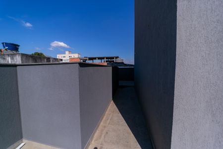 Apartamento para alugar com 42m², 2 quartos e sem vaga Apartamento para alugar com 42m², 2 quartos e sem vagaVaranda da Sala/Cozinha