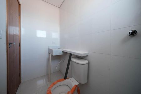 Apartamento para alugar com 41m², 2 quartos e sem vagaBanheiro