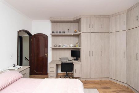 Casa à venda com 173m², 2 quartos e 2 vagas Casa à venda com 173m², 2 quartos e 2 vagas Suíte 1