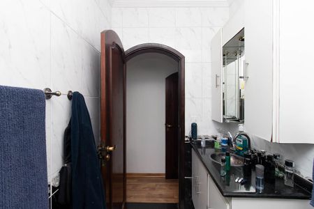 Casa à venda com 173m², 2 quartos e 2 vagas Casa à venda com 173m², 2 quartos e 2 vagasBanheiro da Suíte 2