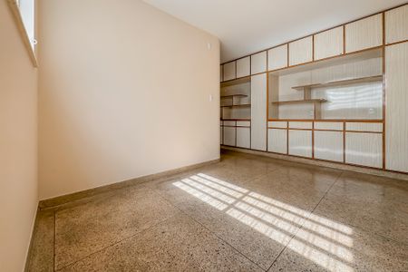 Casa à venda com 227m², 3 quartos e 3 vagas Casa à venda com 227m², 3 quartos e 3 vagasSala de Jantar