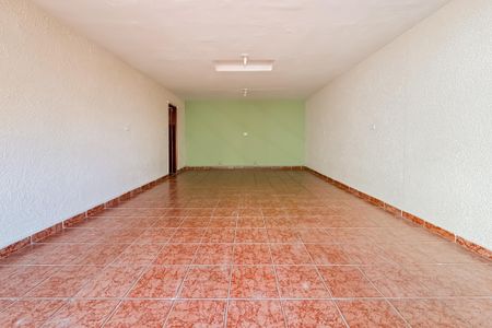 Casa à venda com 227m², 3 quartos e 3 vagas Casa à venda com 227m², 3 quartos e 3 vagasEdícula