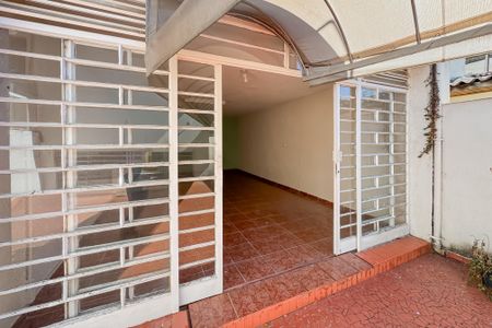 Casa à venda com 227m², 3 quartos e 3 vagas Casa à venda com 227m², 3 quartos e 3 vagasEdícula