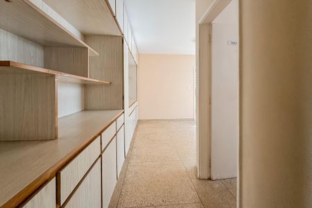 Casa à venda com 227m², 3 quartos e 3 vagas Casa à venda com 227m², 3 quartos e 3 vagasSala de Jantar