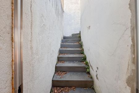 Casa à venda com 227m², 3 quartos e 3 vagas Casa à venda com 227m², 3 quartos e 3 vagasTerraço