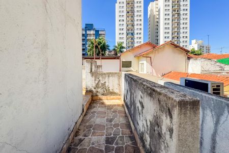 Casa à venda com 227m², 3 quartos e 3 vagas Casa à venda com 227m², 3 quartos e 3 vagasTerraço