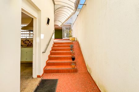 Casa à venda com 227m², 3 quartos e 3 vagas Casa à venda com 227m², 3 quartos e 3 vagasÁrea Externa