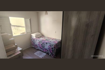 Casa à venda com 211m², 5 quartos e 4 vagas Casa à venda com 211m², 5 quartos e 4 vagasQuarto 2