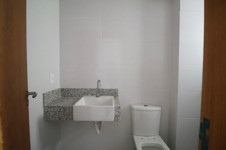 Apartamento para alugar com 145m², 3 quartos e 3 vagas Apartamento para alugar com 145m², 3 quartos e 3 vagasBanheiro da Suíte 2