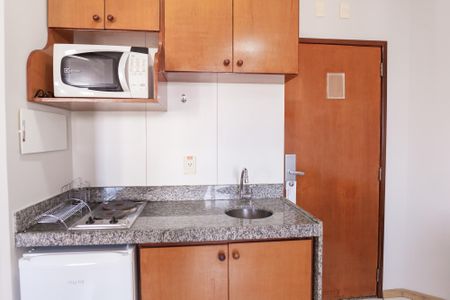 Studio para alugar com 34m², 1 quarto e 1 vaga Studio para alugar com 34m², 1 quarto e 1 vagaCozinha