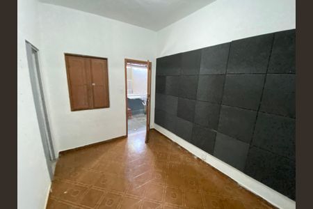 Casa para alugar com 260m², 5 quartos e 4 vagas Casa para alugar com 260m², 5 quartos e 4 vagasQuarto de Serviço