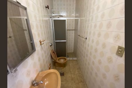Casa para alugar com 260m², 5 quartos e 4 vagas Casa para alugar com 260m², 5 quartos e 4 vagasBanheiro de Serviço