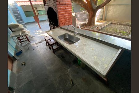 Casa para alugar com 260m², 5 quartos e 4 vagas Casa para alugar com 260m², 5 quartos e 4 vagasArea Gourmet