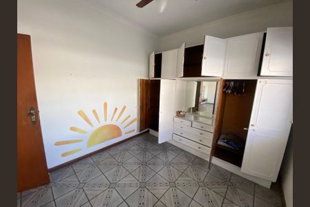 Casa para alugar com 260m², 5 quartos e 4 vagas Casa para alugar com 260m², 5 quartos e 4 vagasQuarto 1