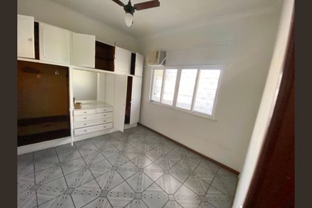 Casa para alugar com 260m², 5 quartos e 4 vagas Casa para alugar com 260m², 5 quartos e 4 vagasQuarto 1