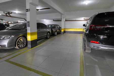 Apartamento à venda com 64m², 2 quartos e 2 vagas Apartamento à venda com 64m², 2 quartos e 2 vagasGaragem