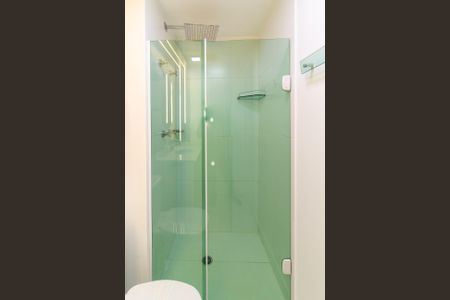 Apartamento à venda com 66m², 2 quartos e 2 vagasBanheiro Social