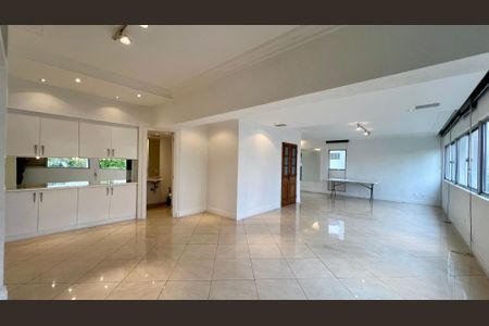 Apartamento à venda com 166m², 3 quartos e 2 vagas Apartamento à venda com 166m², 3 quartos e 2 vagasSala