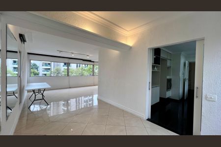 Apartamento à venda com 166m², 3 quartos e 2 vagas Apartamento à venda com 166m², 3 quartos e 2 vagasSala de Jogos