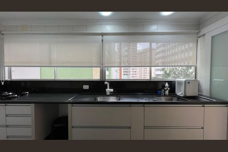 Apartamento à venda com 166m², 3 quartos e 2 vagas Apartamento à venda com 166m², 3 quartos e 2 vagasCozinha