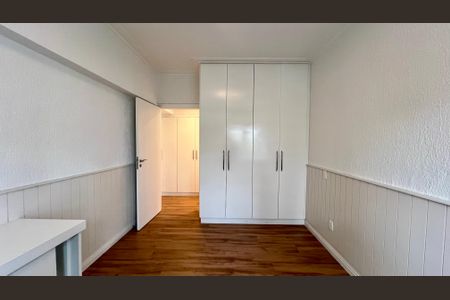Apartamento à venda com 166m², 3 quartos e 2 vagas Apartamento à venda com 166m², 3 quartos e 2 vagasQuarto 1